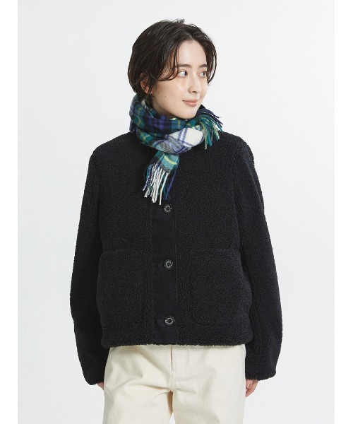 Barbour(バブアー)の「ラムズ ウール / カシミヤ ニューチェック マフラー(4色展開)(マフラー・メンズ・ブラック/グリーン/ベージュ/イエロー・ONE SIZE)」の9枚目の写真