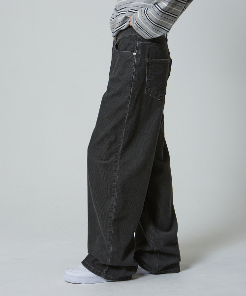 UNKNOWN PLANET(アンノウンプラネット)の「デイリー ワイド コーデュロイパンツ グレー(その他パンツ・レディース・その他・SMALL/MEDIUM/LARGE)」の5枚目の写真