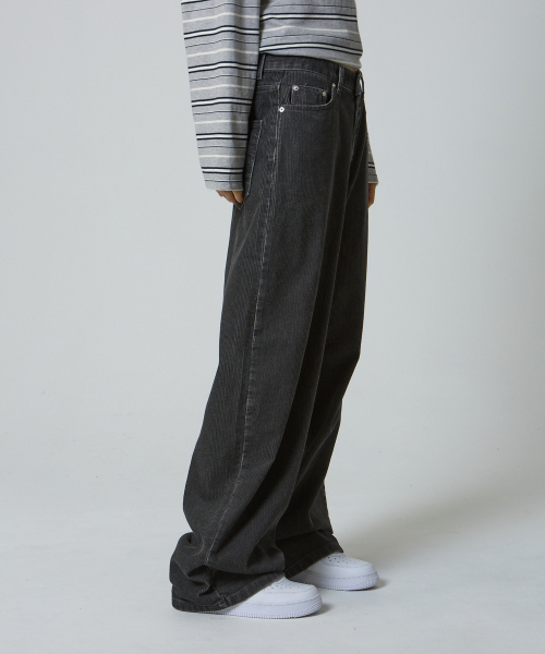 UNKNOWN PLANET(アンノウンプラネット)の「デイリー ワイド コーデュロイパンツ グレー(その他パンツ・レディース・その他・SMALL/MEDIUM/LARGE)」の6枚目の写真