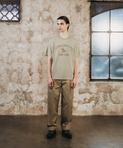 SHIRTER(シャーター)の「DISTRESSED BIRD T-SHIRT (BEIGE)(Tシャツ/カットソー・メンズ・その他・SMALL/MEDIUM/LARGE)」の4枚目の写真