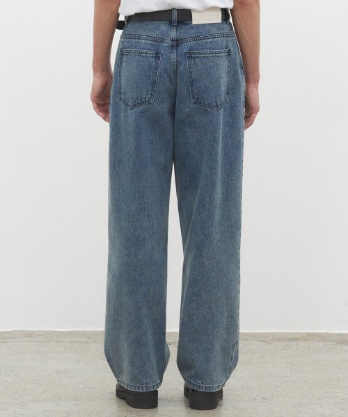 DECET(デケト)の「Dawn 2Pleats Wide Jeans DCPT007STNGRBlue(デニムパンツ・レディース・その他・26/28/30/32/34)」の5枚目の写真