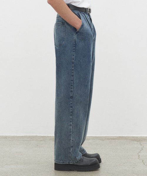 DECET(デケト)の「Dawn 2Pleats Wide Jeans DCPT007STNGRBlue(デニムパンツ・レディース・その他・26/28/30/32/34)」の7枚目の写真