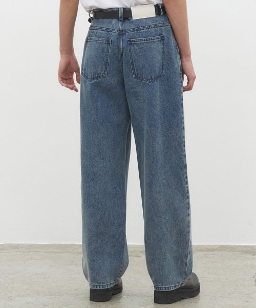 DECET(デケト)の「Dawn 2Pleats Wide Jeans DCPT007STNGRBlue(デニムパンツ・レディース・その他・26/28/30/32/34)」の8枚目の写真