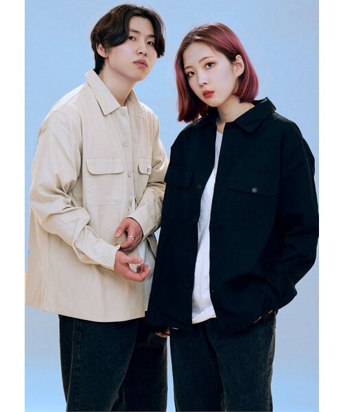 APOSTROPHE COMMA(アポストロフィコンマ)の「Cロゴラベルコットンポケットシャツジャケット(ブラック)(シャツ/ブラウス・メンズ・ブラック・LARGE/MEDIUM)」の5枚目の写真