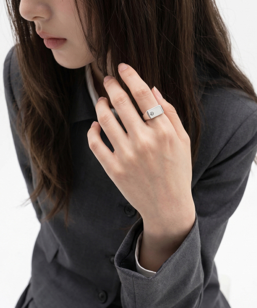 NONENON（ノンノン）の「LOGO 2 RNG（リング・レディース・その他・SMALL/MEDIUM/LARGE）」の5枚目の写真