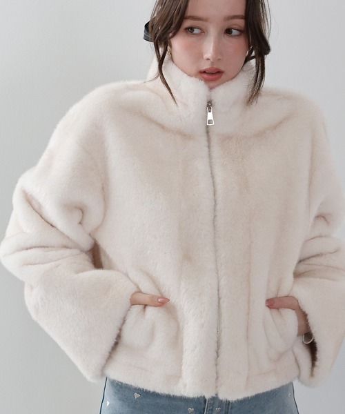 BLUEEAST（ブルーイースト）の「ファージップブルゾン（ブルゾン・レディース・ベージュ/ブラック/ブラウン・MEDIUM）」の3枚目の写真