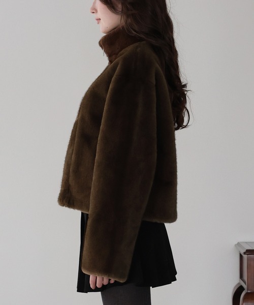 BLUEEAST（ブルーイースト）の「ファージップブルゾン（ブルゾン・レディース・ベージュ/ブラック/ブラウン・MEDIUM）」の15枚目の写真