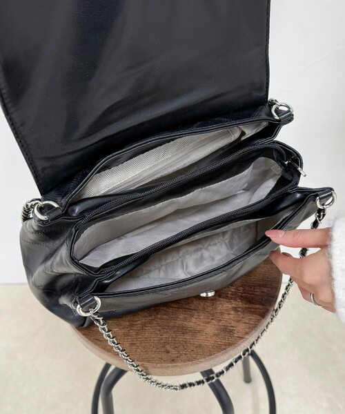 fredy emue（フレディエミュ）の「キルト柄チェーンバッグ（ショルダーバッグ・レディース・ブラック/ブラウン・FREE）」の11枚目の写真