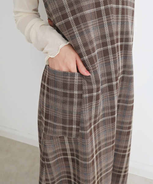 CECIL McBEE（セシルマクビー）の「ウールライク深Vネックチェックジャンスカ（ワンピース・レディース・ブラウン・MEDIUM/LARGE）」の7枚目の写真