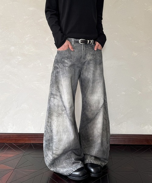 WESTBOY（ウエストボーイ）の「ウォッシュド カーブ ルーズ ワイドデニムパンツ WO25W11PT02（デニムパンツ・メンズ・グレー・L/M/XL）」の2枚目の写真