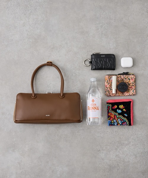 collex（コレックス）の「【WEB限定】【Beau're/ヴュレ】横長ブガッティ型2WAY ショルダーバッグ（トートバッグ・レディース・ブラック/ブラウン・フリー）」の3枚目の写真