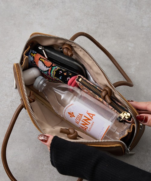 collex（コレックス）の「【WEB限定】【Beau're/ヴュレ】横長ブガッティ型2WAY ショルダーバッグ（トートバッグ・レディース・ブラック/ブラウン・フリー）」の4枚目の写真