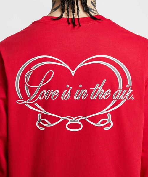 NIKE(ナイキ)の「ナイキ スポーツウェア ロングスリーブ Tシャツ / Nike Sportswear Long-Sleeve T-Shirt IO9761-613 University Red(Tシャツ/カットソー・メンズ・レッド・XL/S/M/L/2XL)」の5枚目の写真