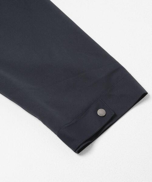 EKAL（エカル）の「SOLOTEXツイルトラベルコート（ステンカラーコート・メンズ・ブラック/ネイビー・MEDIUM/LARGE）」の6枚目の写真