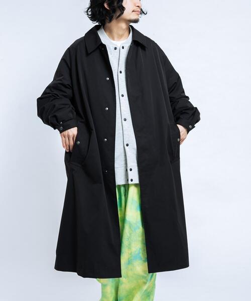 EKAL（エカル）の「SOLOTEXツイルトラベルコート（ステンカラーコート・メンズ・ブラック/ネイビー・MEDIUM/LARGE）」の16枚目の写真