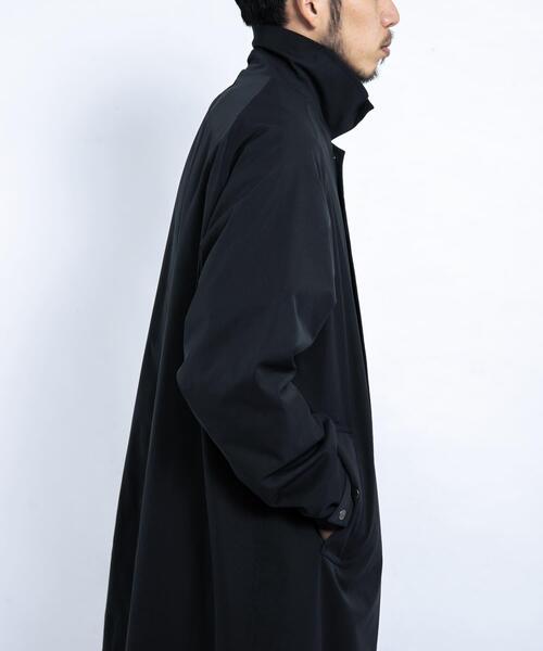 EKAL（エカル）の「SOLOTEXツイルトラベルコート（ステンカラーコート・メンズ・ブラック/ネイビー・MEDIUM/LARGE）」の11枚目の写真