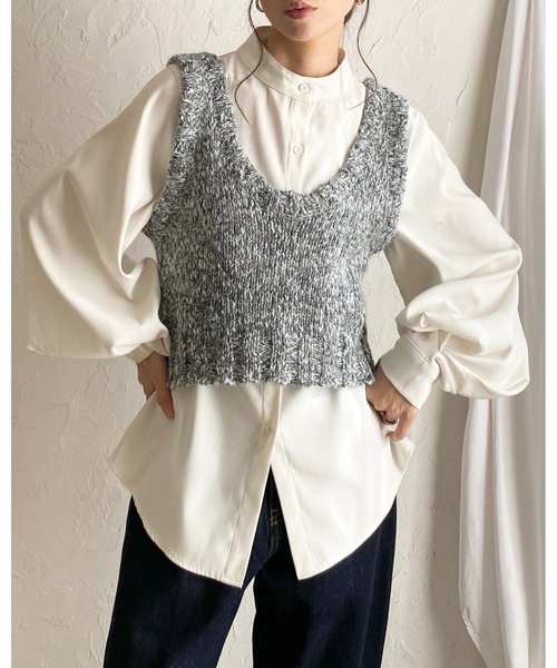 She's Closet(シーズクローゼット)の「ミックスカラーショート丈ローゲージざっくり編みニットビスチェベスト(ベスト・レディース・チャコールグレー/ブラウン・FREE)」の12枚目の写真