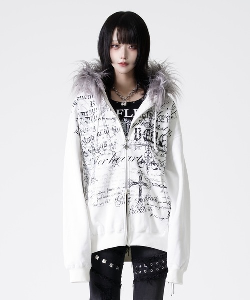 REFLEM（レフレム）の「『REFLEM/レフレム』ファー付きタイポZIPフーディー/ジップパーカー（パーカー・レディース・ホワイト/ブラック・L/M）」の18枚目の写真