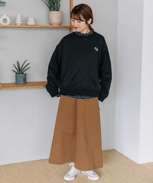 POU DOU DOU(プードゥドゥ)の「ワンポイントアニマル刺繍トレーナー(スウェット・レディース・ライトグリーン/グレー/ブラック・M)」の17枚目の写真