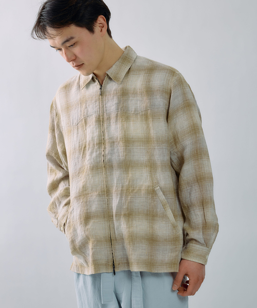 JOURNAL STANDARD J.S HOMESTEAD（ジャーナルスタンダードホームステッド）の「Stead / リネン オンブレ ジップ シャツ（シャツ/ブラウス・メンズ・ネイビー/ベージュ/ブラック・LARGE/MEDIUM）」の9枚目の写真