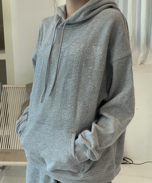 KsG(ケーエスジー)の「ビッグロゴラインストーンパーカー(パーカー・レディース・グレー/ブラック/ホワイト・SMALL/MEDIUM)」の11枚目の写真