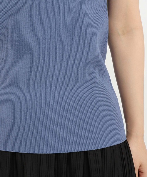 Andemiu（アンデミュウ）の「2WAYニットノースリーブ645332（タンクトップ・レディース・ブラック/オフホワイト/ブルーグレー/モカ・FREE）」の16枚目の写真