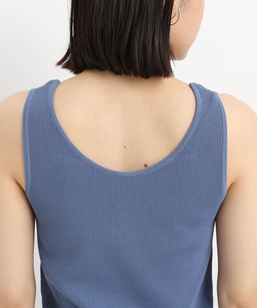 Andemiu（アンデミュウ）の「2WAYニットノースリーブ645332（タンクトップ・レディース・ブラック/オフホワイト/ブルーグレー/モカ・FREE）」の17枚目の写真
