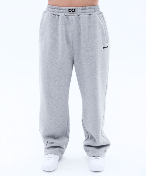 MIHAK(ミハク)の「メタルプレート起毛スウェットパンツ(グレー)(スウェットパンツ・メンズ・その他・1/2/3)」の4枚目の写真