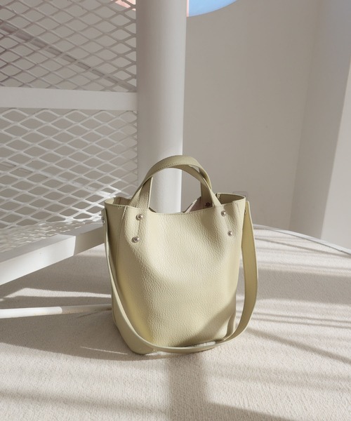 T・S・L(ティーエスエル)の「2wayトートバッグ(トートバッグ・レディース・レッド/ライトグリーン/ブラック/グレイッシュベージュ・FREE)」の1枚目の写真