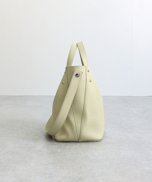 T・S・L(ティーエスエル)の「2wayトートバッグ(トートバッグ・レディース・レッド/ライトグリーン/ブラック/グレイッシュベージュ・FREE)」の6枚目の写真