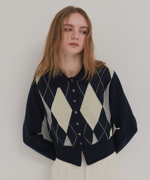 PUBLIC TOKYO（パブリックトウキョウ）の「アーガイルショートカーディガン（カーディガン/ボレロ・レディース・ピンク/ネイビー・FREE）」の5枚目の写真