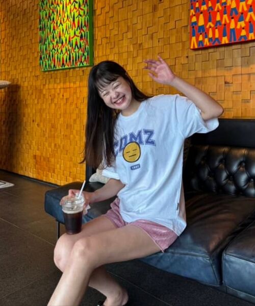 COMMONZ(コモンズ)の「1992 スマイル 半袖Tシャツ_ホワイト(Tシャツ/カットソー・レディース・その他・1/2)」の11枚目の写真
