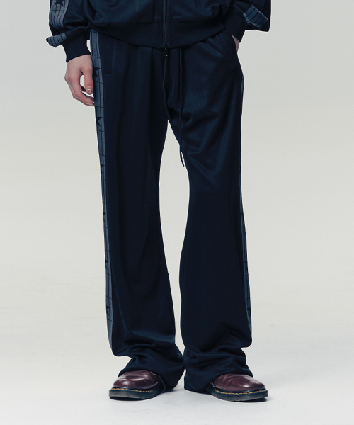 ISTKUNST（イストクンスト）の「IK TRACK JERSEY PANTS_BLACK(IK2FSMPA10A)（スウェットパンツ・レディース・ブラック・S/M/L）」の9枚目の写真