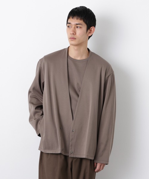 NANO universe(ナノユニバース)の「「FORMAL JERSEY」ノーカラーカーディガン(カーディガン/ボレロ・メンズ・グリーン系その他4/ブラック・L/M)」の2枚目の写真
