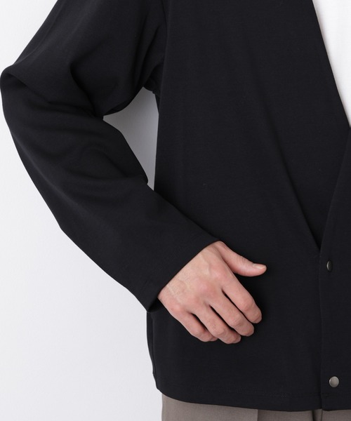 NANO universe(ナノユニバース)の「「FORMAL JERSEY」ノーカラーカーディガン(カーディガン/ボレロ・メンズ・グリーン系その他4/ブラック・L/M)」の21枚目の写真