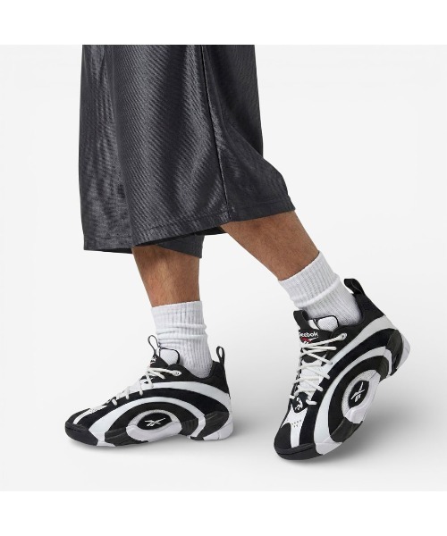 シャクノシス ロー / SHAQNOSIS LOW（スニーカー）｜Reebok