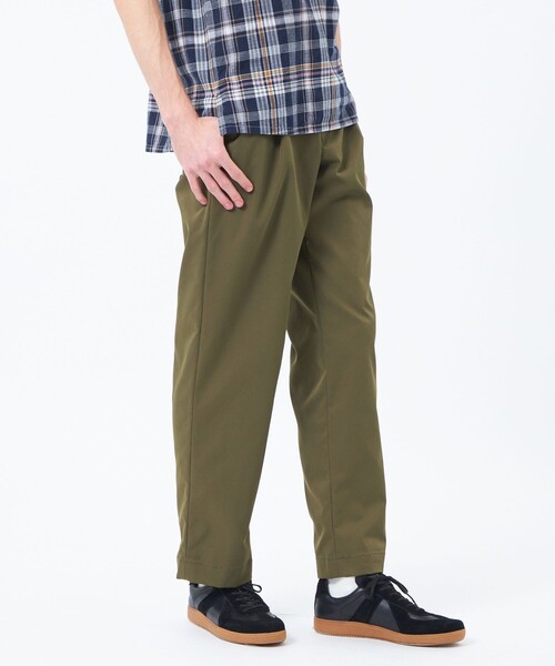 MACKINTOSH PHILOSOPHY(マッキントッシュ フィロソフィー)の「【MP STANDARD TROUSERS】STYLE003 TAPERED FIT フレックスドライチノ(チノパンツ・メンズ・グリーン系その他2/ダークネイビー/ベージュ系その他4/ブラック・38/42/40)」の3枚目の写真