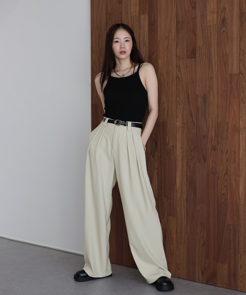 J by blue（ジェイバイブルー）の「《2サイズ展開》ダブルタックスラックス（その他パンツ・レディース・ブラック/チャコールグレー/ベージュ・MEDIUM/LARGE）」の6枚目の写真
