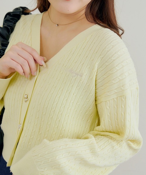 Another Branch olive des olive（アナザーブランチオリーブデオリーブ）の「アソートボタンケーブルカーデ（カーディガン/ボレロ・レディース・アイボリー/サックスブルー/ピンク/ネイビー/イエロー・FREE）」の4枚目の写真