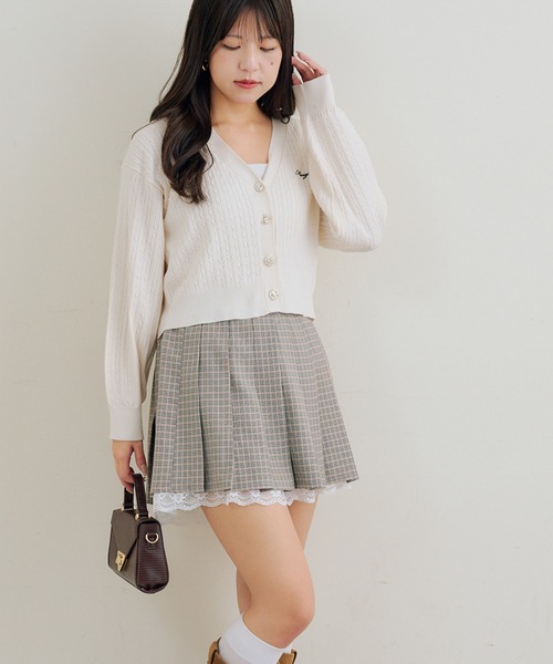 Another Branch olive des olive（アナザーブランチオリーブデオリーブ）の「アソートボタンケーブルカーデ（カーディガン/ボレロ・レディース・アイボリー/サックスブルー/ピンク/ネイビー/イエロー・FREE）」の8枚目の写真