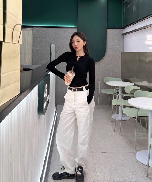 MICANE(ミケーネ)の「ジェフリービジョーワイドパンツ(その他パンツ・レディース・ブラック/アイボリー・X-SMALL/SMALL/MEDIUM/LARGE/X-LARGE/XX-LARGE)」の13枚目の写真