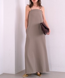 AKTE（アクテ）の「ベアドレス（ドレス）」