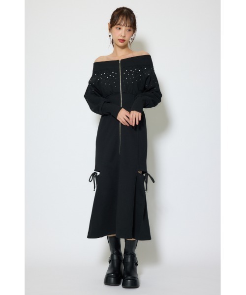 rienda(リエンダ)の「オフショルダーカッティングマーメイドワンピース 春服(ワンピース・レディース・ホワイト/ライトピンク/ブラック・SMALL/MEDIUM)」の12枚目の写真