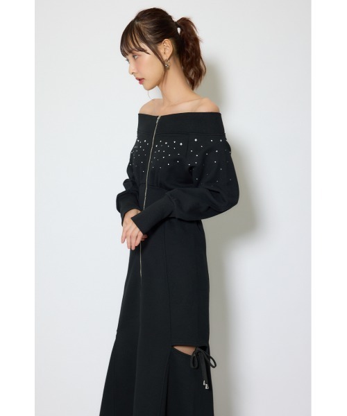 rienda(リエンダ)の「オフショルダーカッティングマーメイドワンピース 春服(ワンピース・レディース・ホワイト/ライトピンク/ブラック・SMALL/MEDIUM)」の16枚目の写真