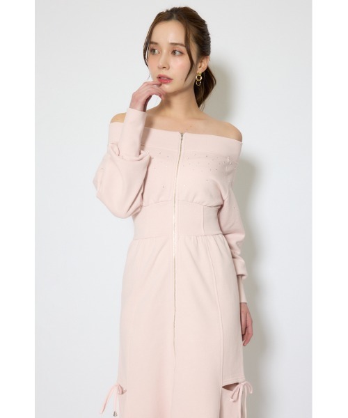 rienda(リエンダ)の「オフショルダーカッティングマーメイドワンピース 春服(ワンピース・レディース・ホワイト/ライトピンク/ブラック・SMALL/MEDIUM)」の7枚目の写真