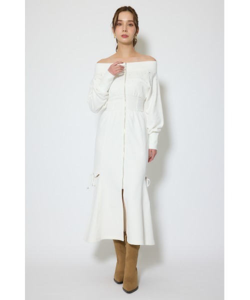 rienda(リエンダ)の「オフショルダーカッティングマーメイドワンピース 春服(ワンピース・レディース・ホワイト/ライトピンク/ブラック・SMALL/MEDIUM)」の20枚目の写真