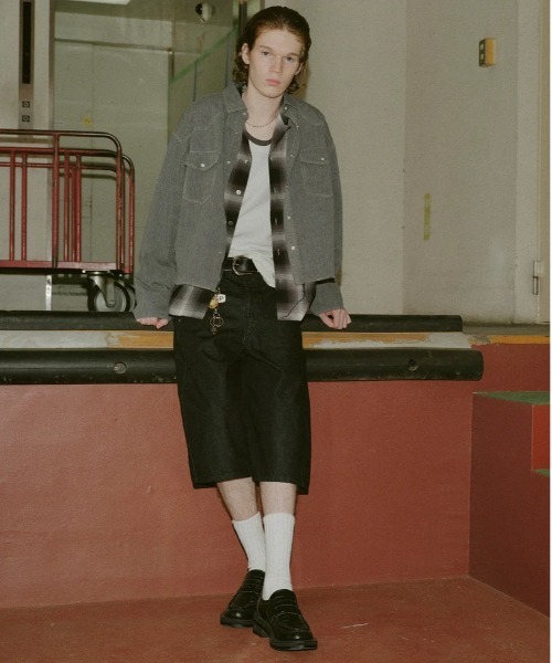 CONZ(コンズ)の「CHECK OPEN COLLAR SHIRT(シャツ/ブラウス・メンズ・ブラウン/ブラック・1/2)」の8枚目の写真