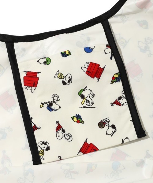 FRUIT OF THE LOOM（フルーツオブザルーム）の「FTL x PEANUTS エコバッグL1 / ピーナッツコラボ スヌーピー ロゴ 総柄プリント（エコバッグ/サブバッグ・メンズ・チャコールグレー/アイボリー・FREE）」の19枚目の写真