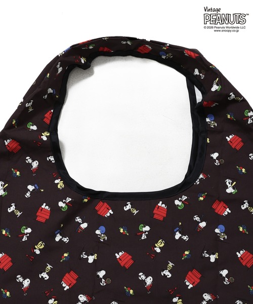 FRUIT OF THE LOOM（フルーツオブザルーム）の「FTL x PEANUTS エコバッグL1 / ピーナッツコラボ スヌーピー ロゴ 総柄プリント（エコバッグ/サブバッグ・メンズ・チャコールグレー/アイボリー・FREE）」の10枚目の写真