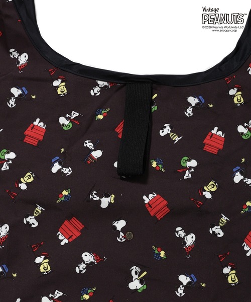 FRUIT OF THE LOOM（フルーツオブザルーム）の「FTL x PEANUTS エコバッグL1 / ピーナッツコラボ スヌーピー ロゴ 総柄プリント（エコバッグ/サブバッグ・メンズ・チャコールグレー/アイボリー・FREE）」の11枚目の写真